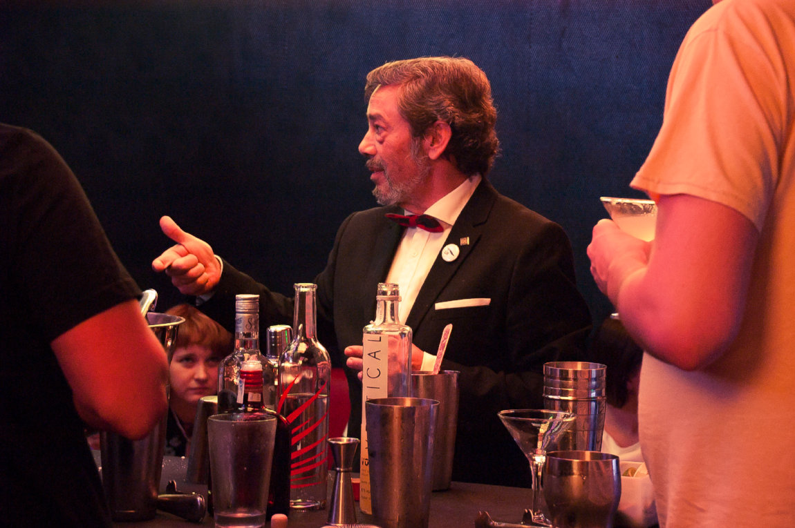 Taller de Coctelería 16 de Septiembre 19:30 (privado) - Marie Agnes Perrin - INTENSE